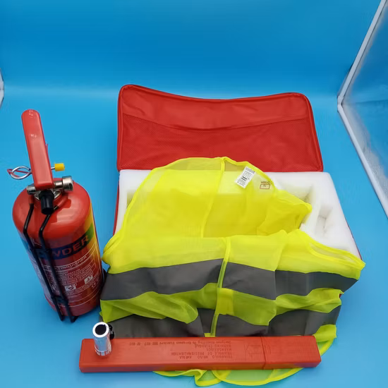 Wholesale Portable Roadside Safety Assistance Bag Car Emergency Tool Kit